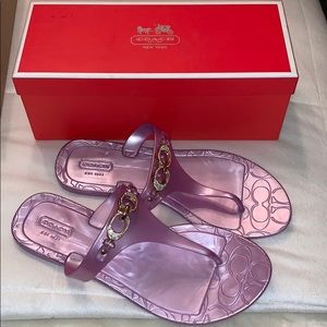 size 8 coach jelly flip flops